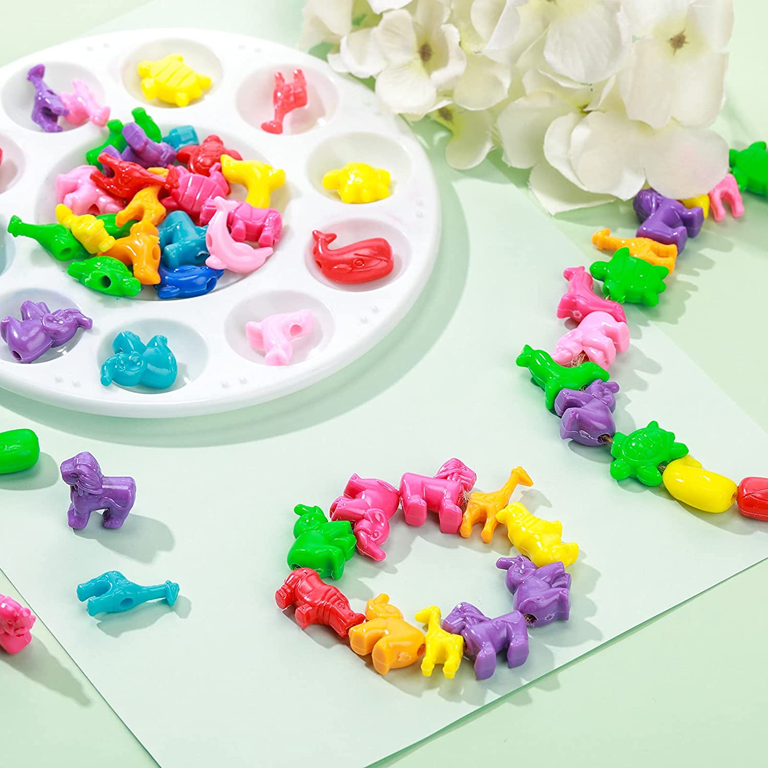 180 Pieces Animal Plastic Beads Animal Shaped 25 mm Children's Plastic Craft Beads Marine Life Animal Design Plastic Beads for Kids Make Multi Color Bracelets Crafts DIY Bracelets Necklaces Keychains image 4