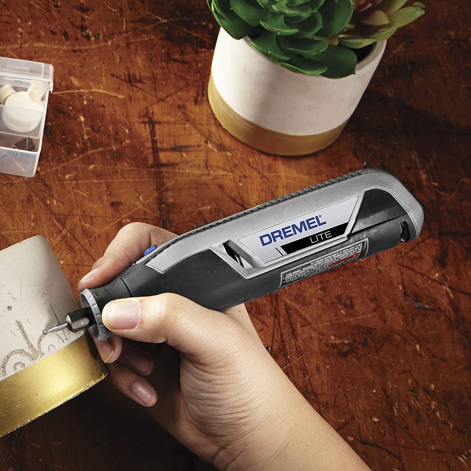 Dremel 689-01 Carving and Engraving Rotary Tool Accessory Kit - Perfect for use with Wood, Metal, and Glass (11 Piece) image 2