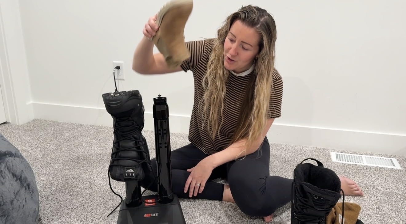 Silent Boot Dryer — Fanless Warmer & Deodorizer for Work Boots