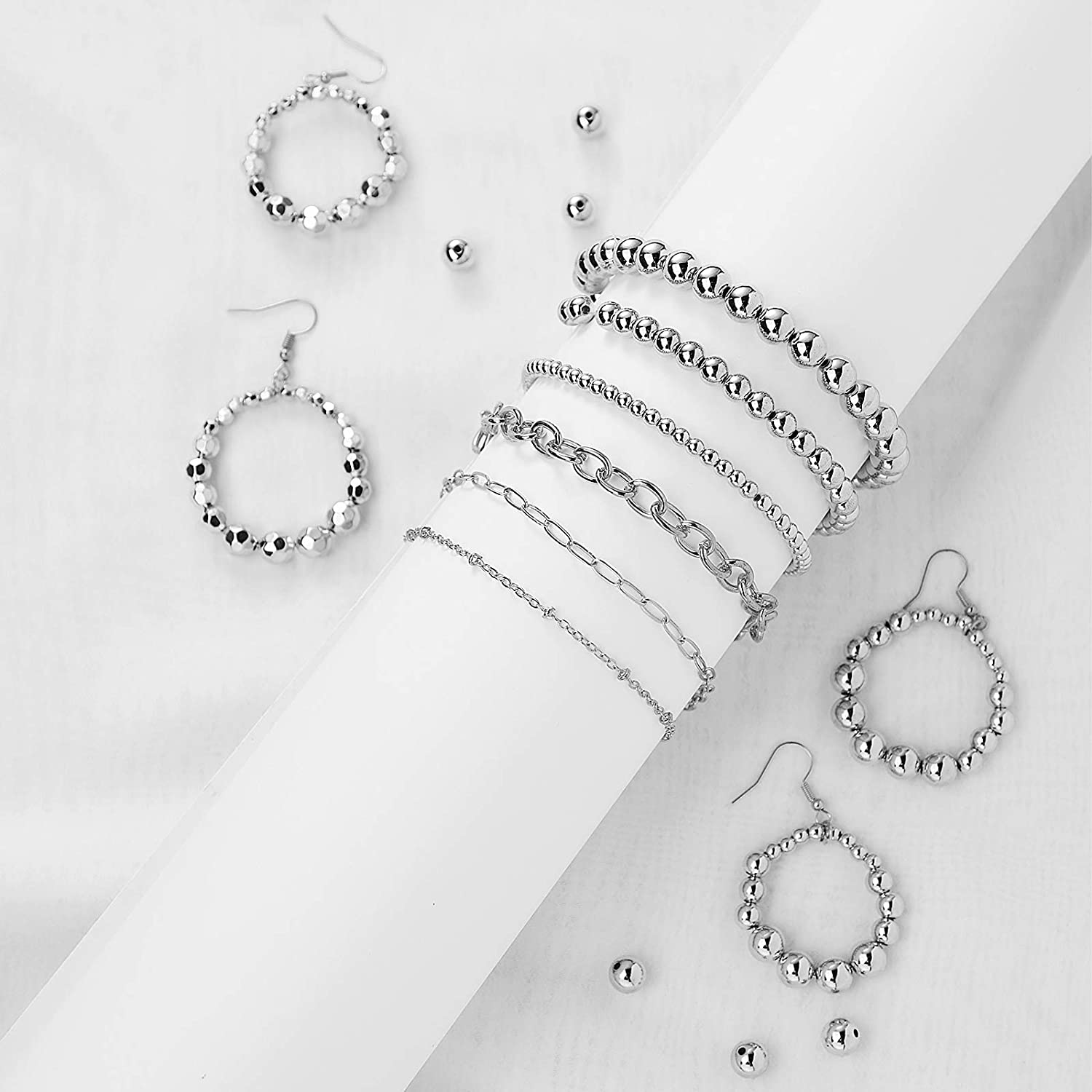 1200 Pieces Spacer Beads Loose Beads Set Includes 600 Pieces Round Ball Smooth Beads and 600 Pieces Faceted Spacer Beads for Stackable Bracelet Jewellery Craft Making DIY, 8 mm, 6 mm, 4 mm (Silver) image 5