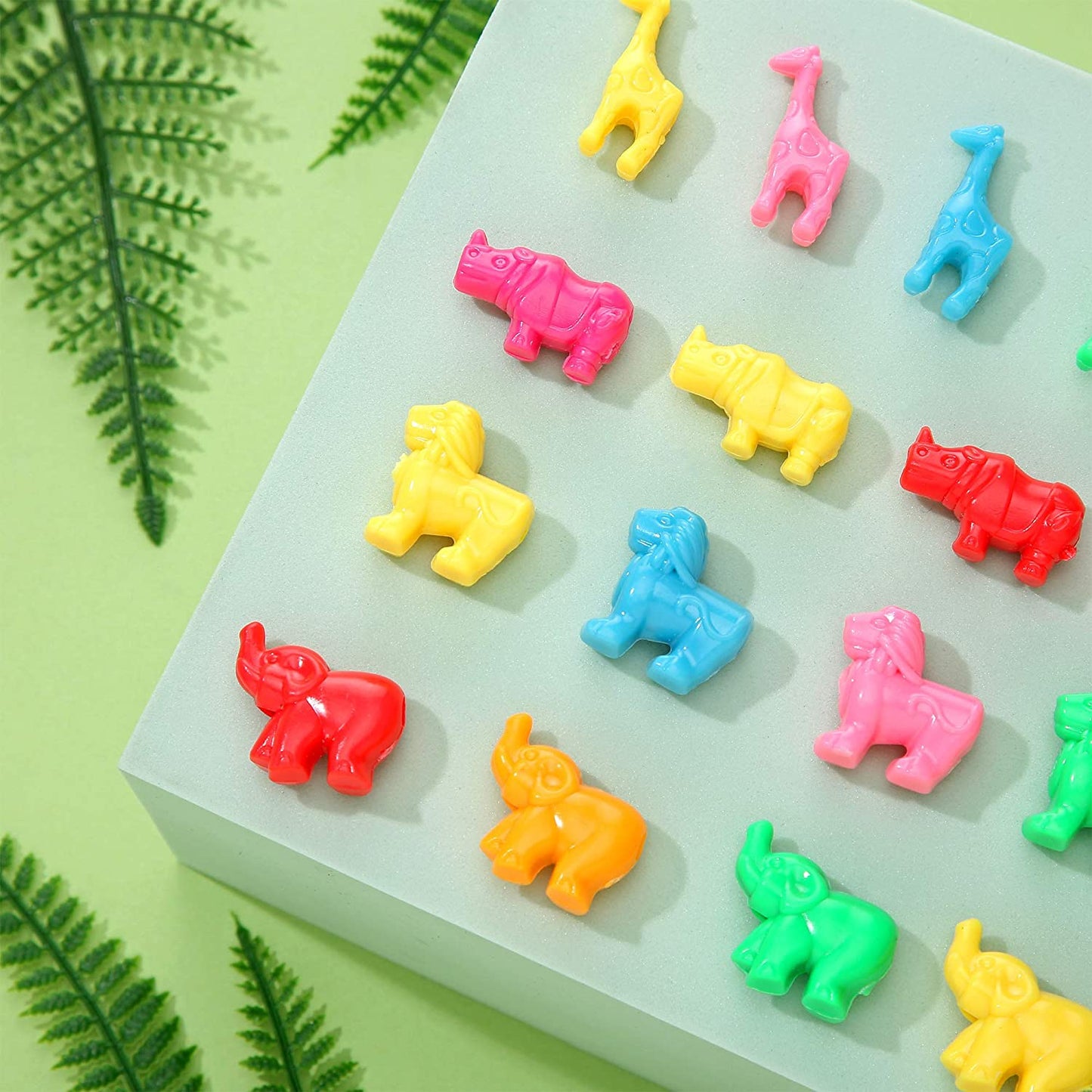180 Pcs Animal Shaped Beads Zoo Animal Pony Bead Charms Plastic Colorful Craft Beads 0.66 Pounds with Various Animal Design for Kids DIY Jewelry Craft Making Necklace Bracelet Supplies image 3