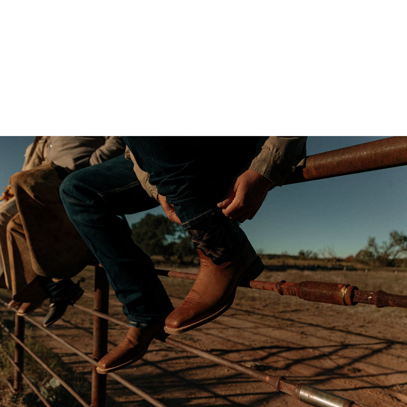 Justin Boots Men's Caddo 11" Western Boot - Cowhide (BR740) - View 4