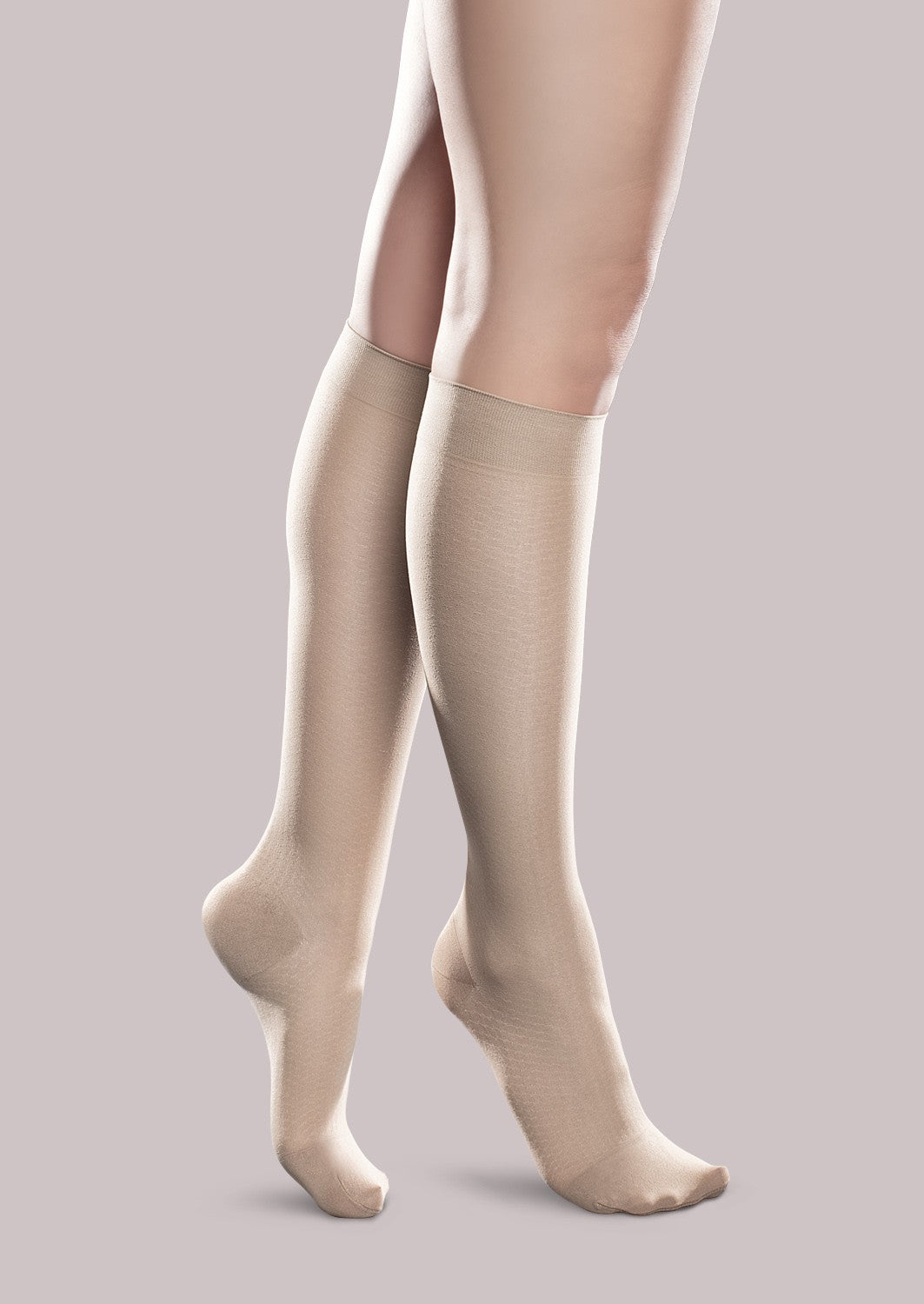 Sheer Ease Women's Mild Support Knee High - Scallop image 0