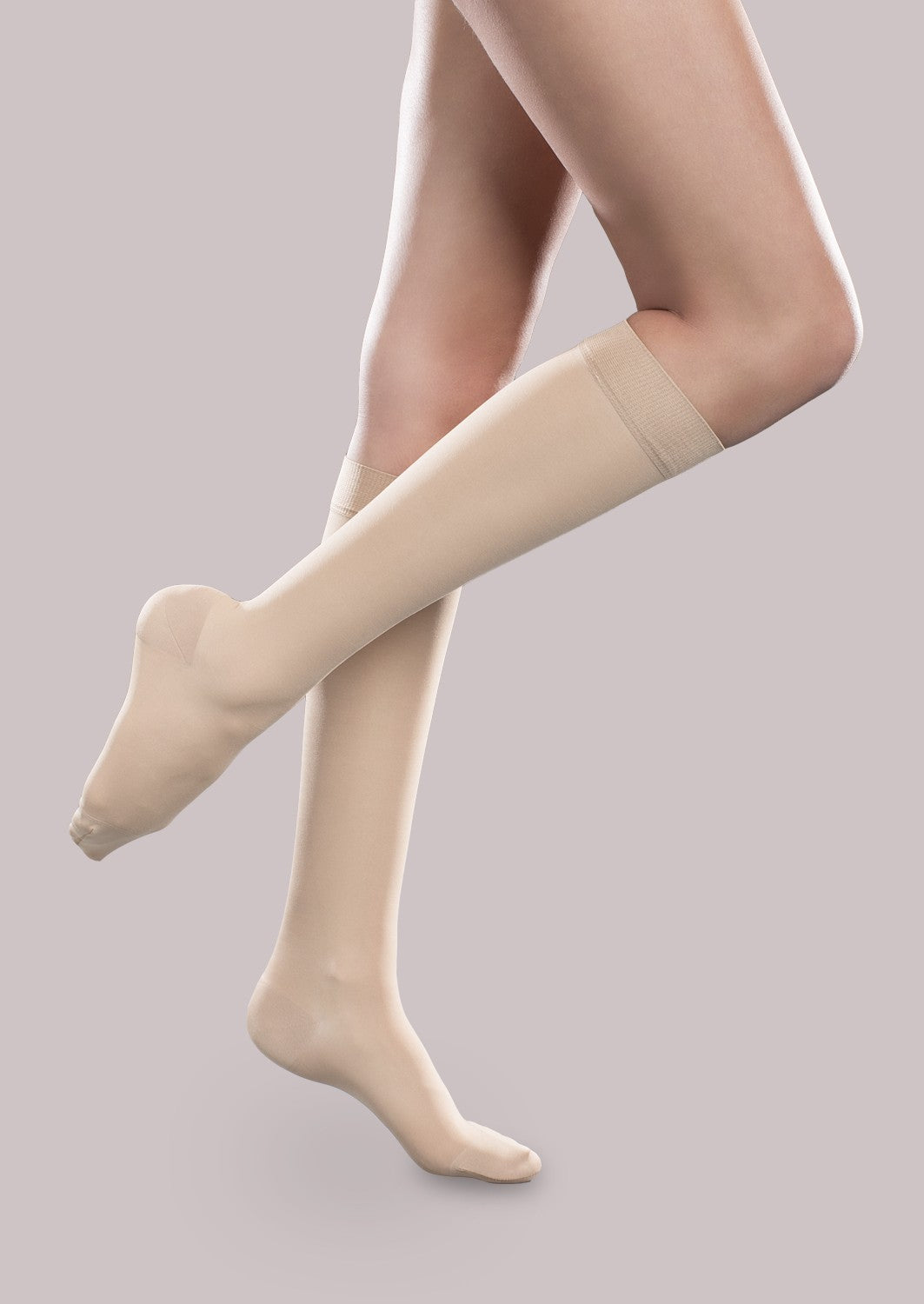 Sheer Ease Women's Mild Support Knee High (15-20 mmHg) image 4